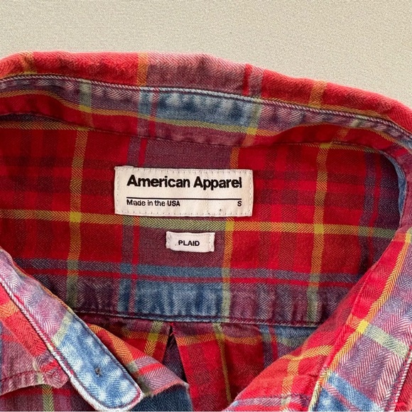 American Apparel Button Down Long Sleeve Red & Blue Plaid Cotton Unisex Shirt - Picture 3 of 7